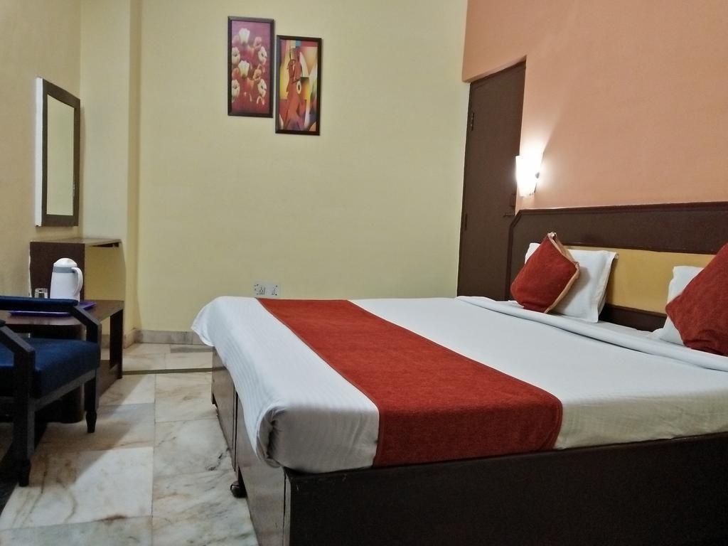 Hotel Zee Agra  Pokoj fotografie
